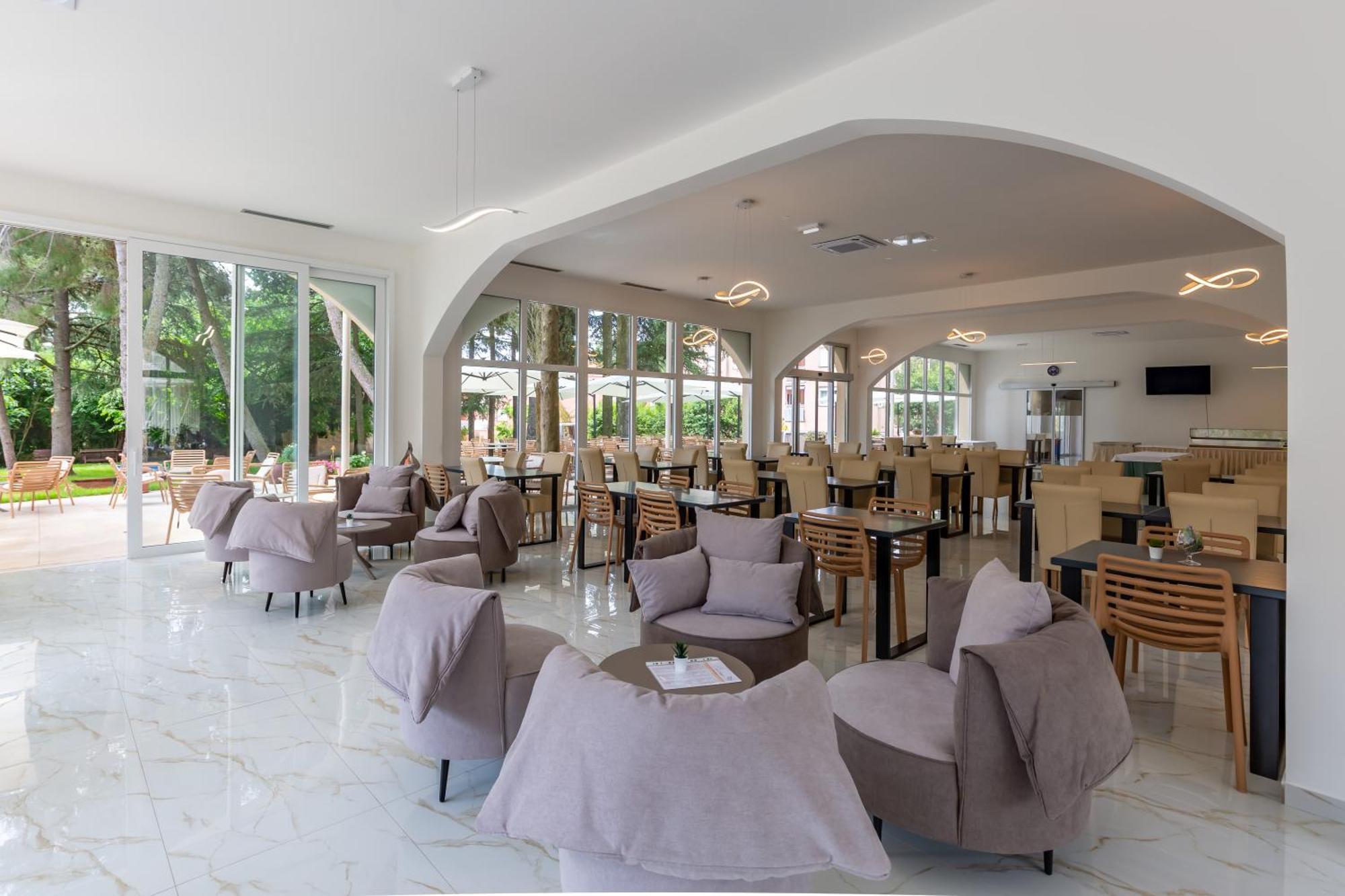 Hotel Emaus Novigrad Istria Εξωτερικό φωτογραφία